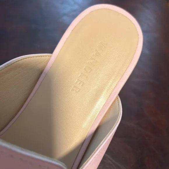 Wandler size 38 Easter pink leather mules